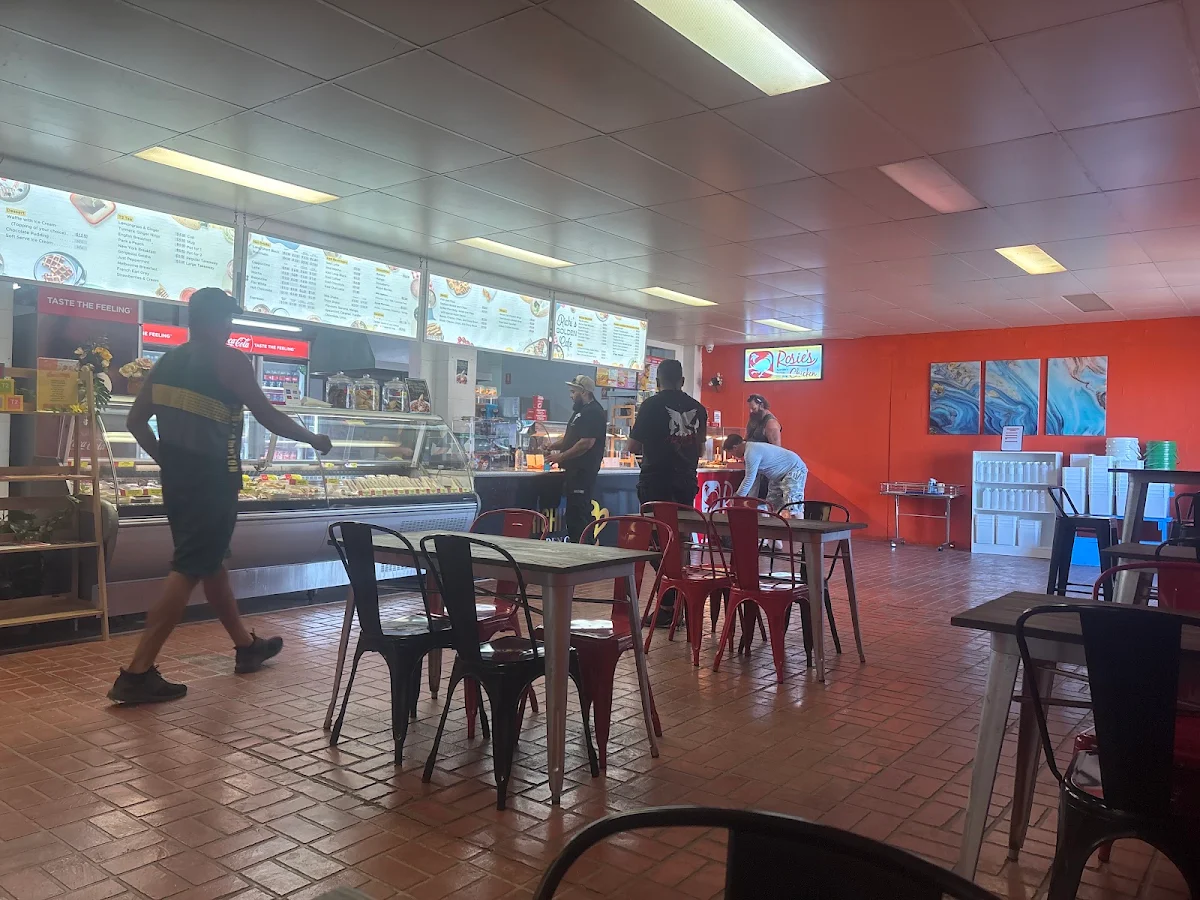 Vibe, RICHI’S Golden Cafe and Restaurant