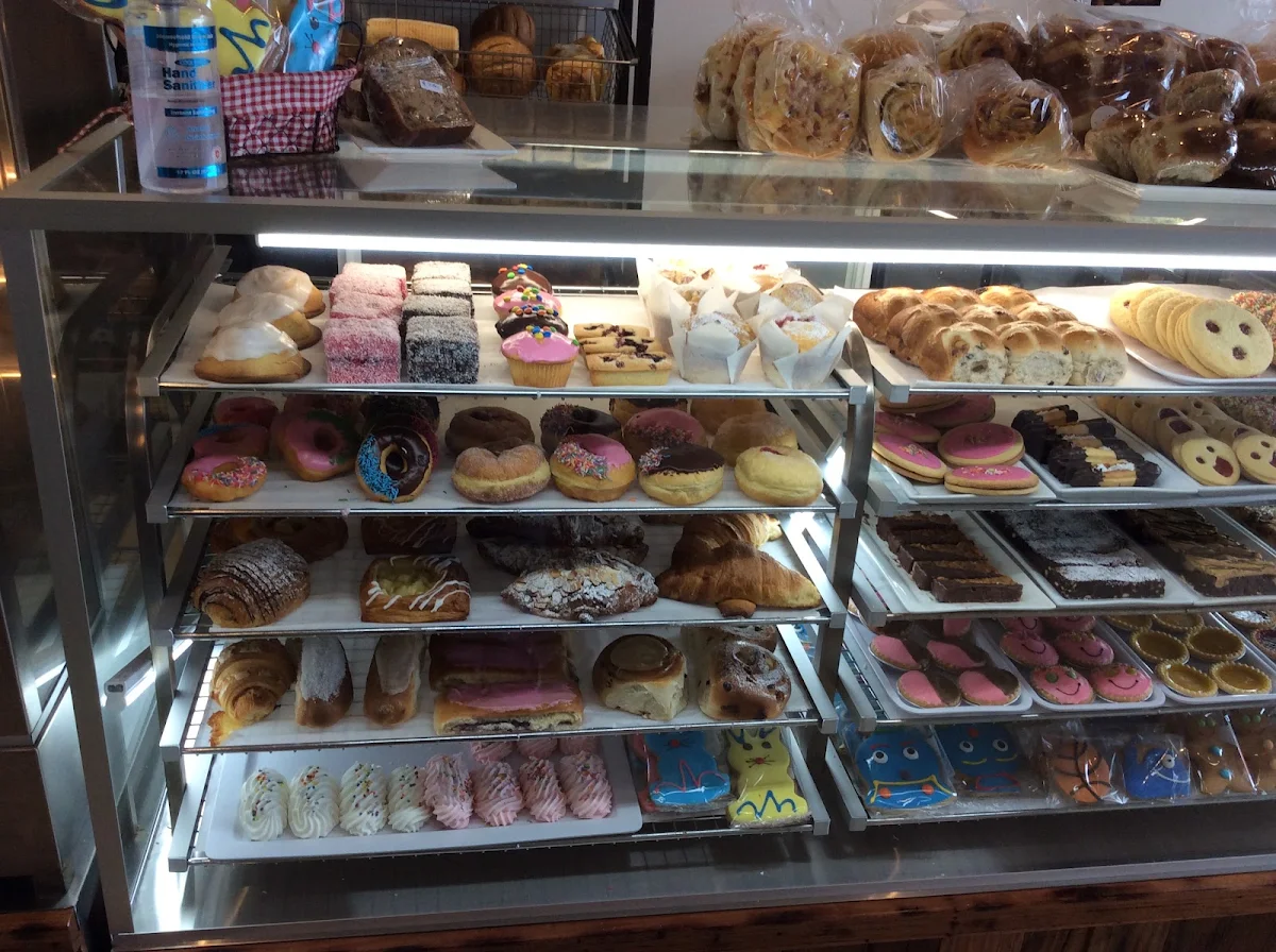 Vibe, Wanda Street Bakery