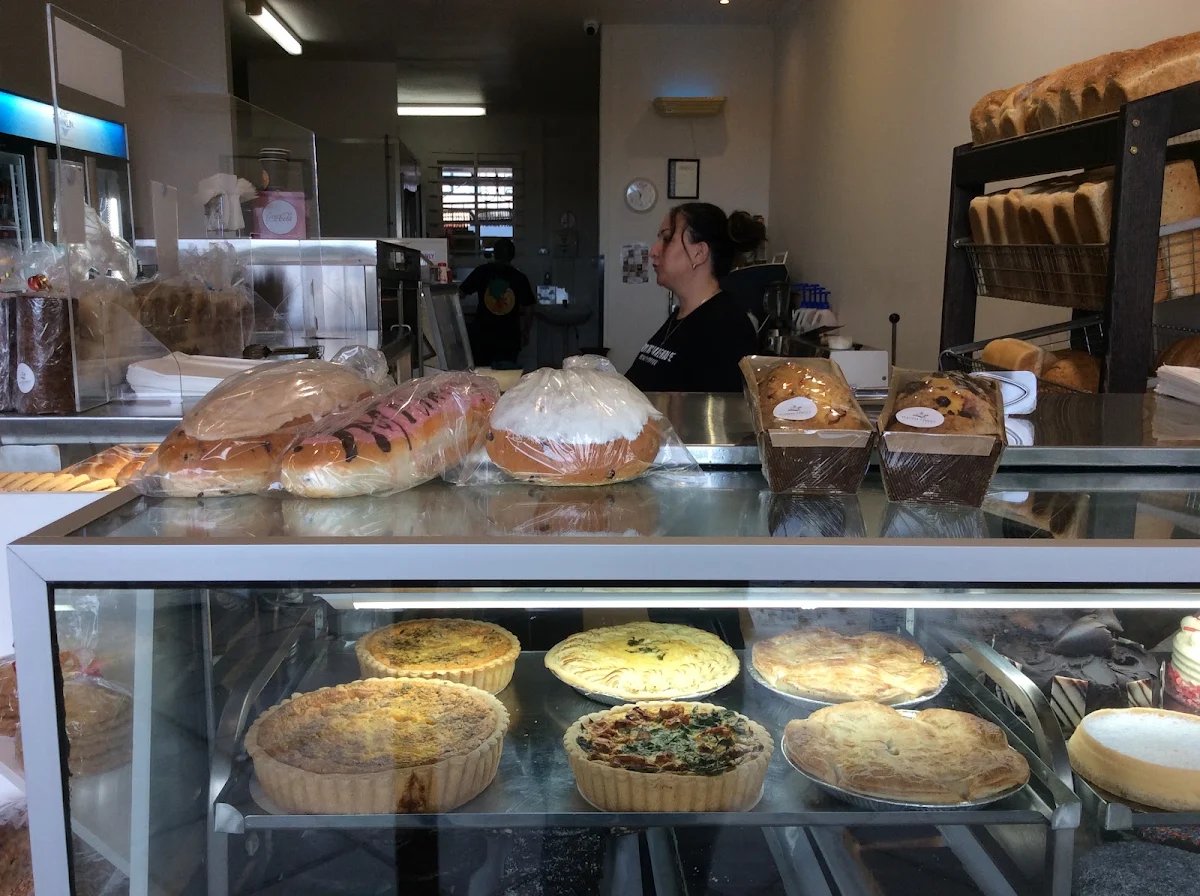 Vibe, Wanda Street Bakery