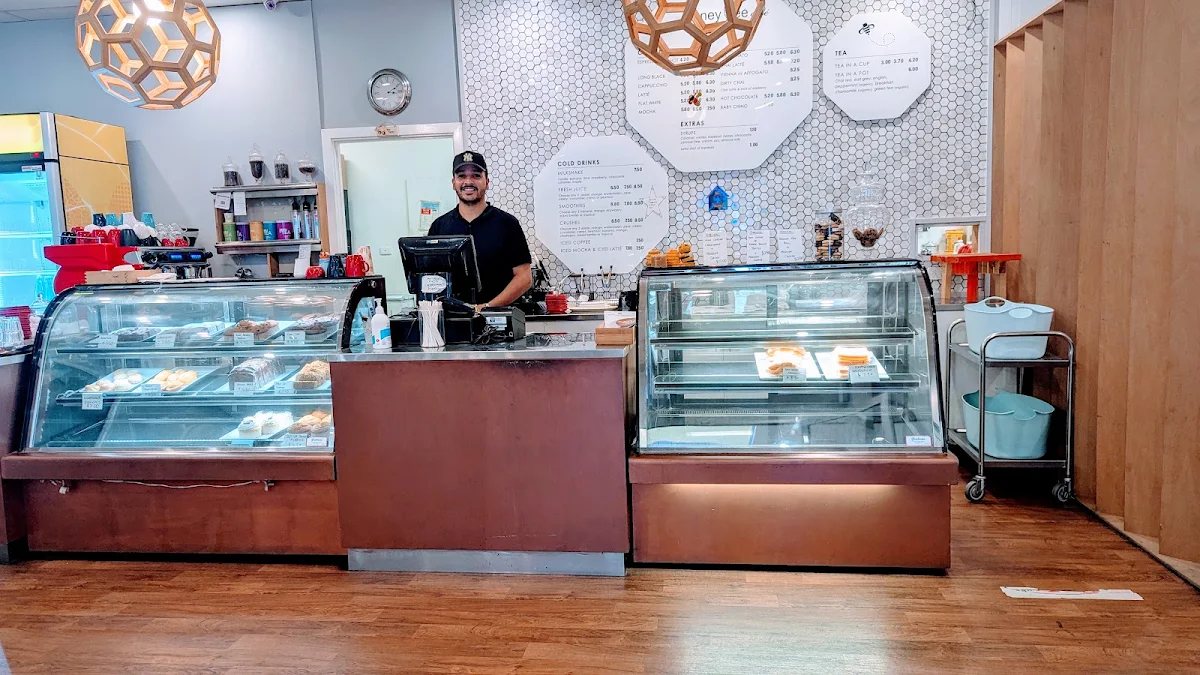 Vibe, The Honey Bee Cafe