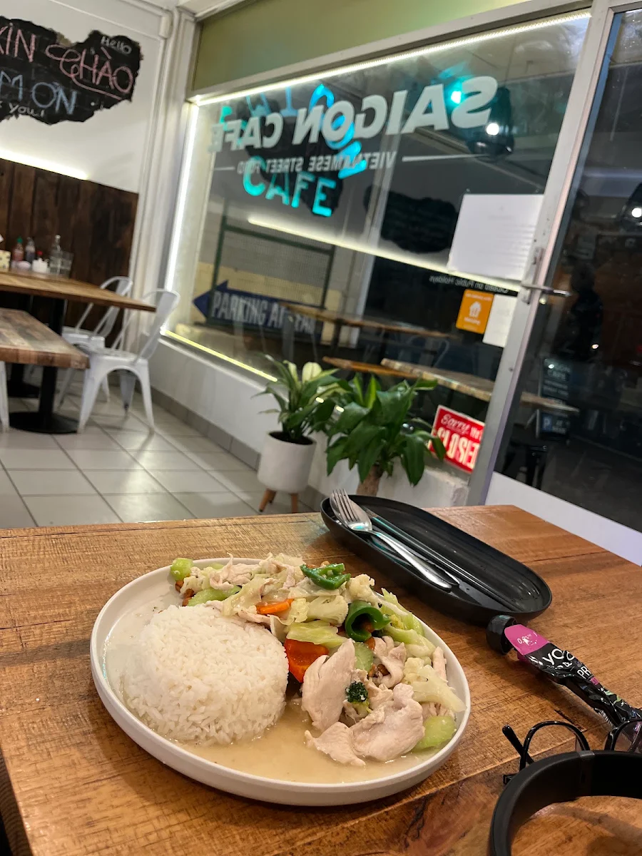 Food & drink, Saigon Cafe