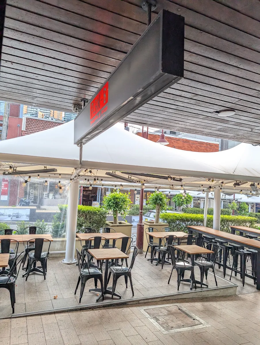 Vibe, Plan B Burgers & Booze