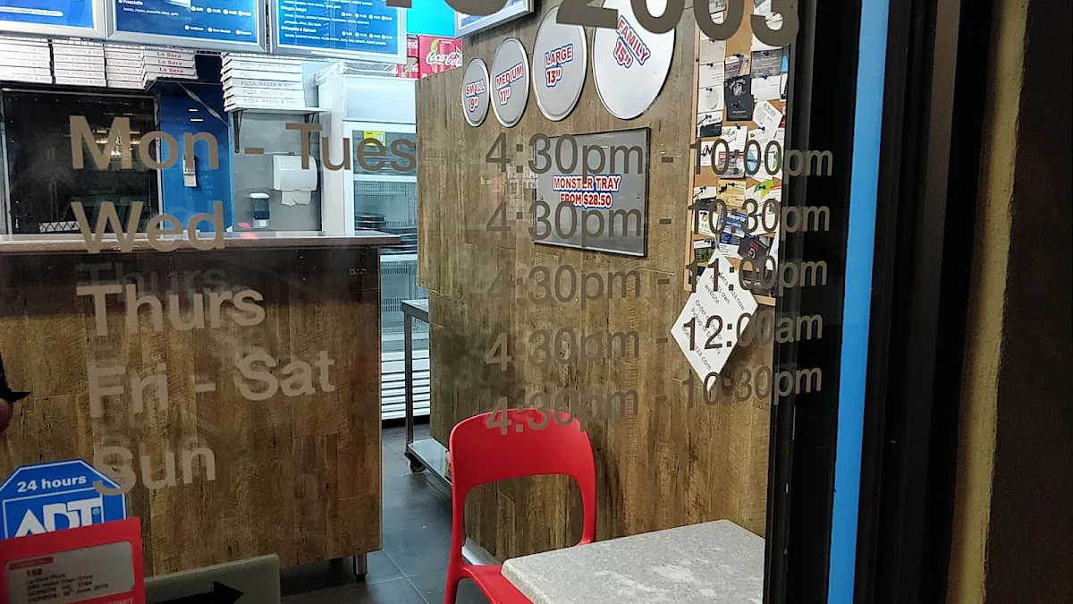 Vibe, La Sera Pizza DOREEN