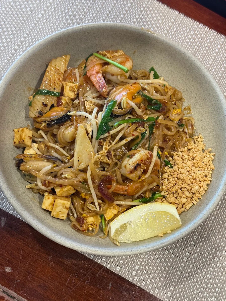 Food & drink, Pad Thai Chisholm
