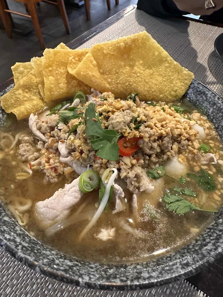 Food & drink, Pad Thai Chisholm