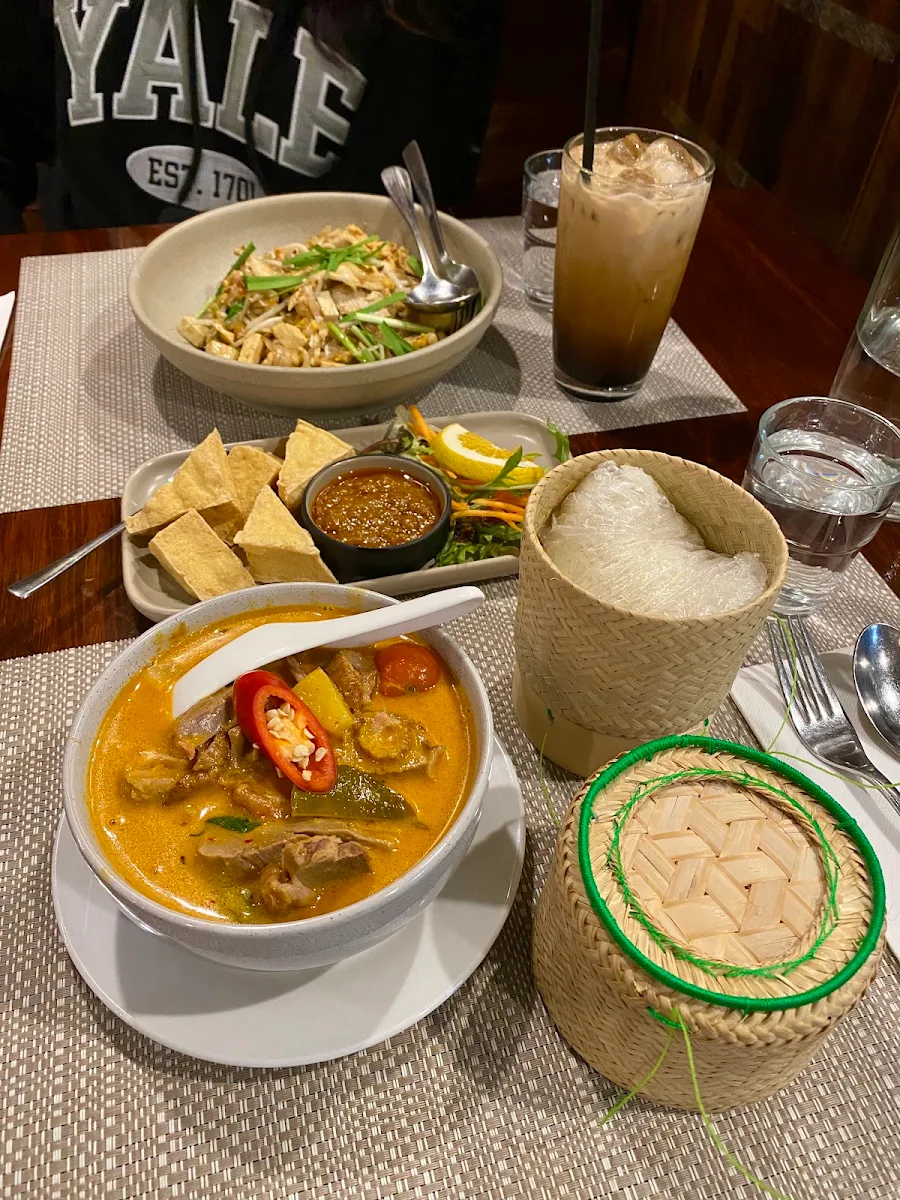 Food & drink, Pad Thai Chisholm