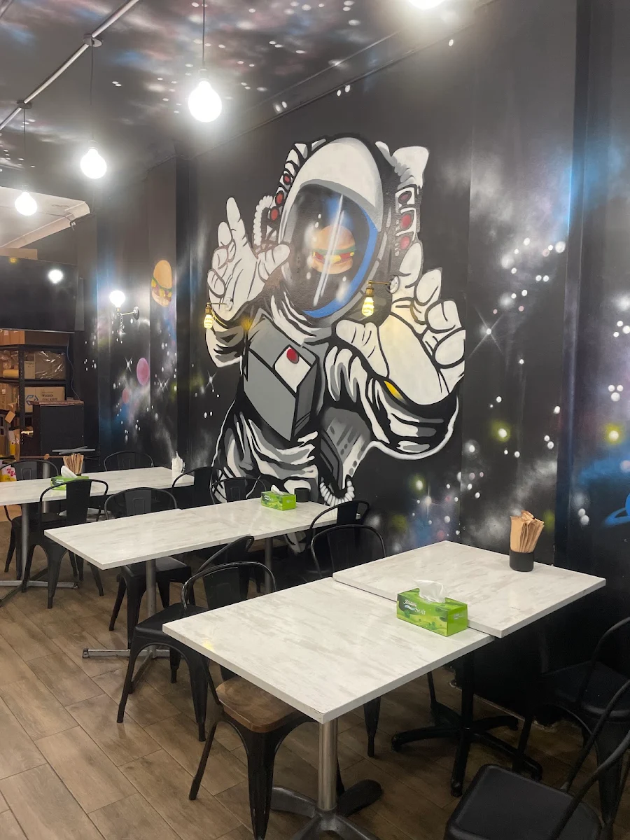 Vibe, Burger Lab