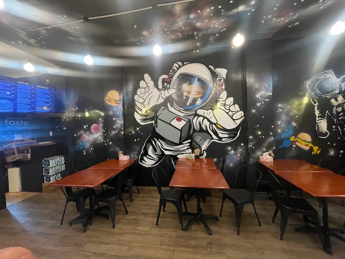 Vibe, Burger Lab