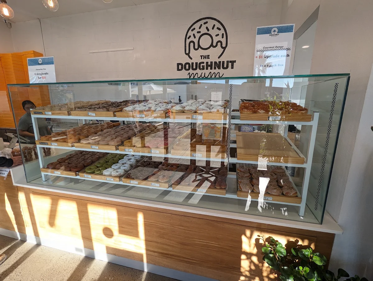 Vibe, The Doughnut Mum