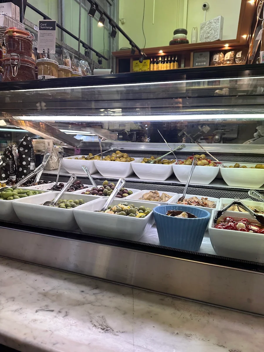 Vibe, La' Deli
