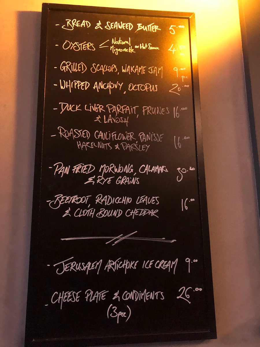 Menu, Lucinda Wine Bar