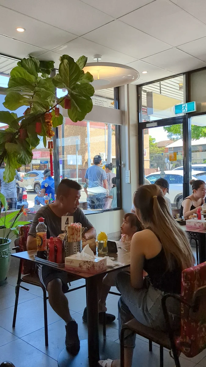 Vibe, Cô Ba Cabramatta