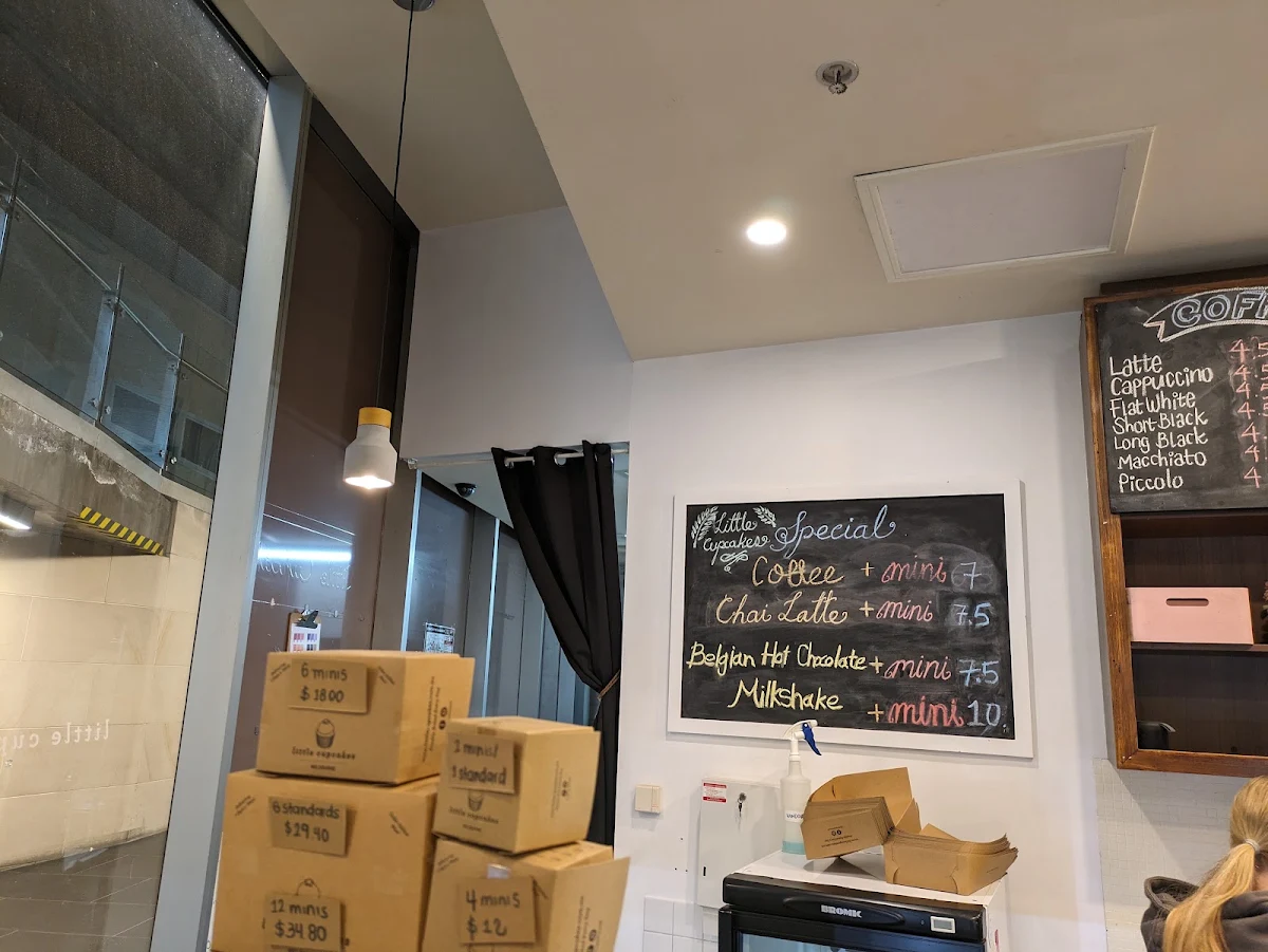 Menu, Little Cupcakes