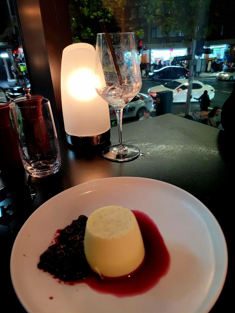 Food & drink photo 9