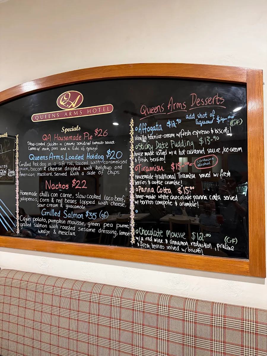 Menu, Queens Arms Hotel