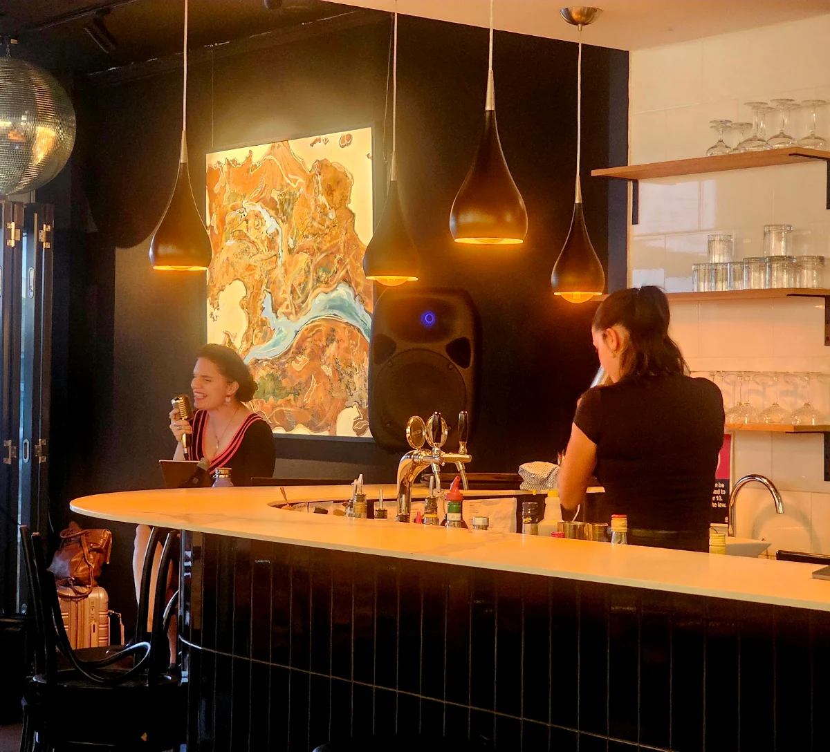 Vibe, Cin Cin Restaurant & Wine Bar