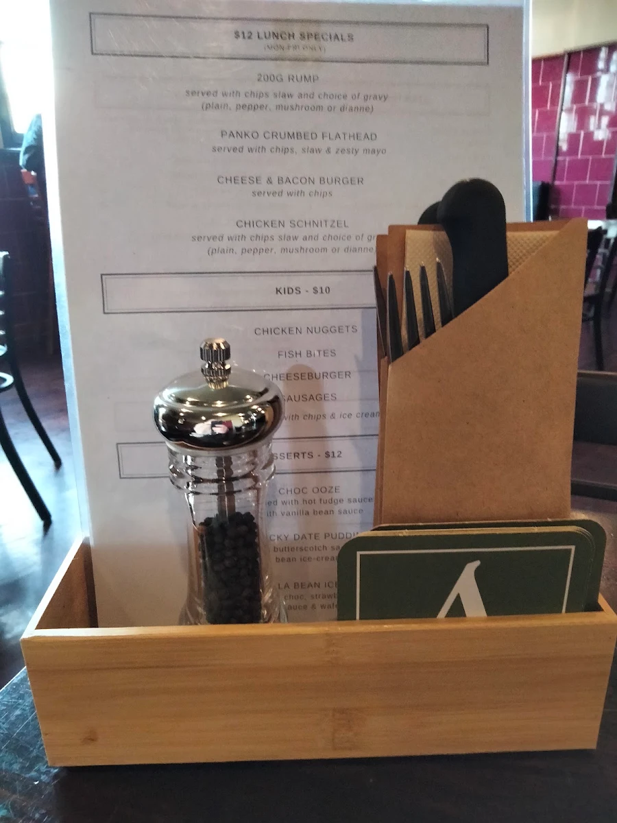 Menu, The Argyle Hotel