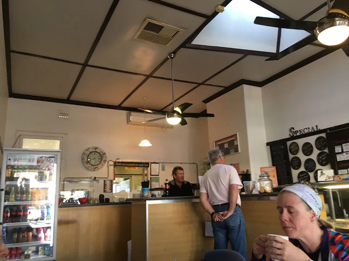 Vibe, Latte Da Coffee Bar