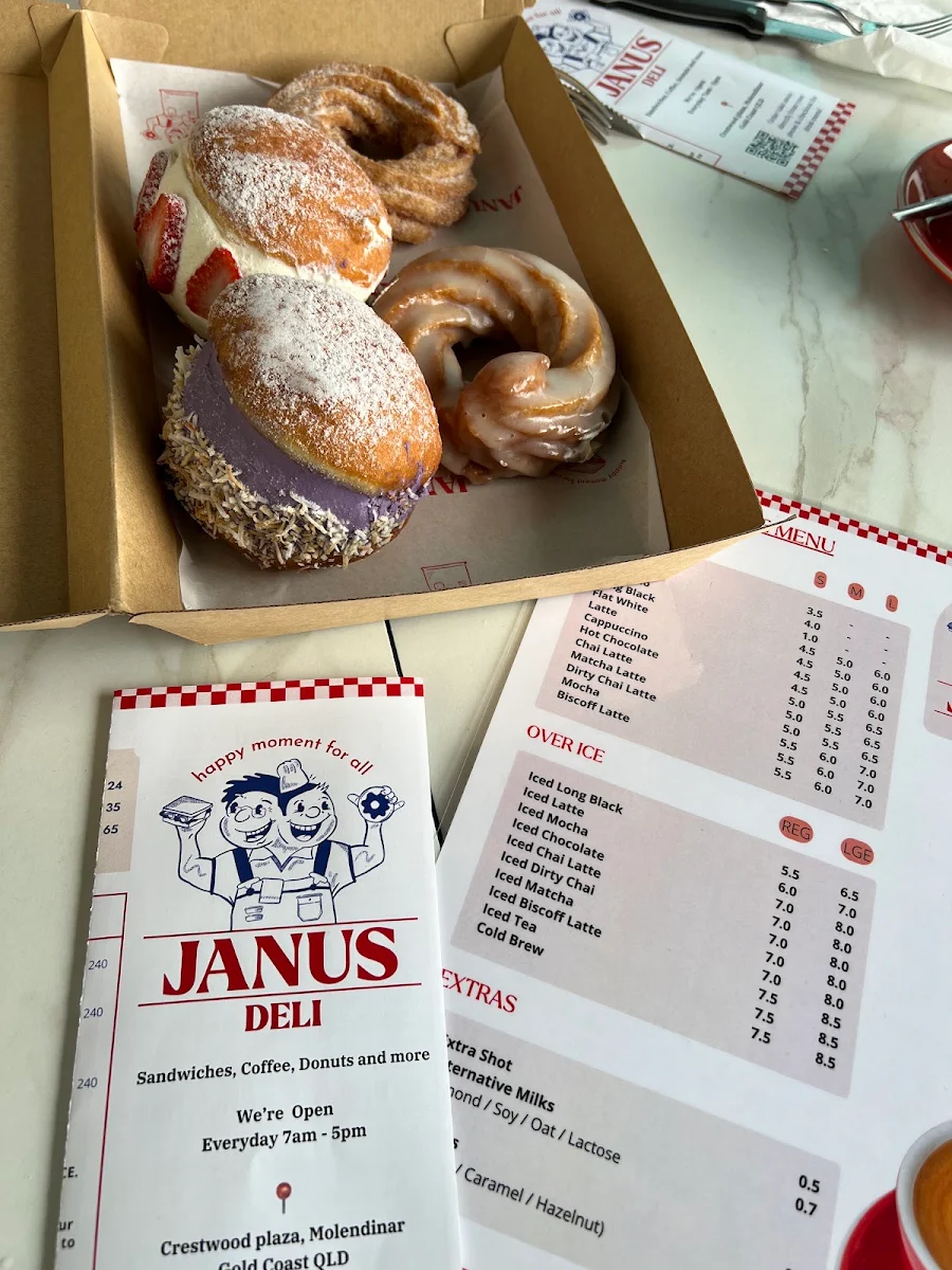 Menu, Janus Deli Molendinar