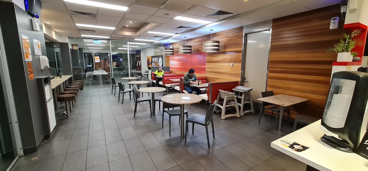 Vibe, McDonald's Melbourne Airport