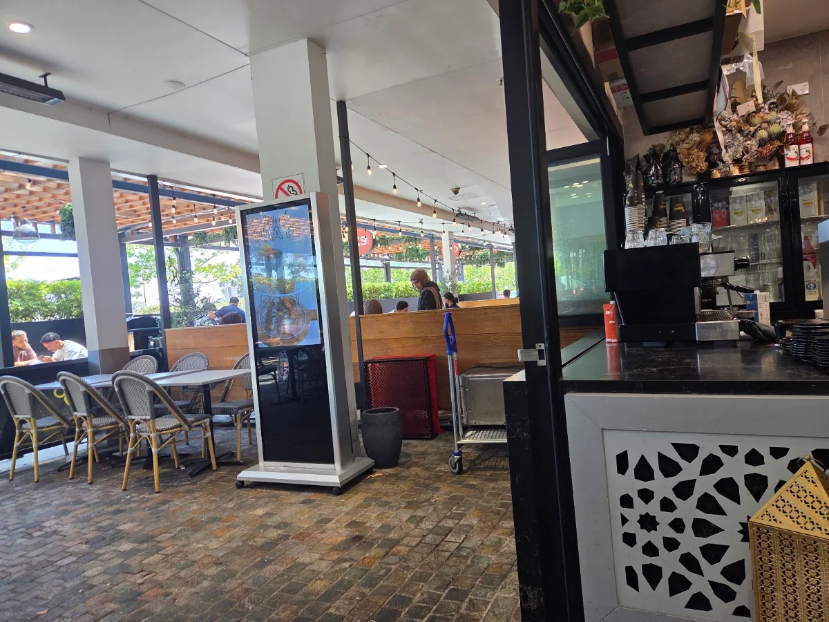 Vibe, La Roche Restaurant