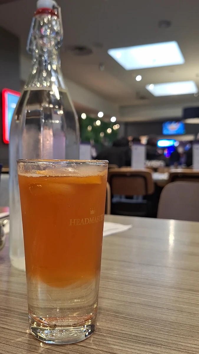Food & drink, The Lilydale International