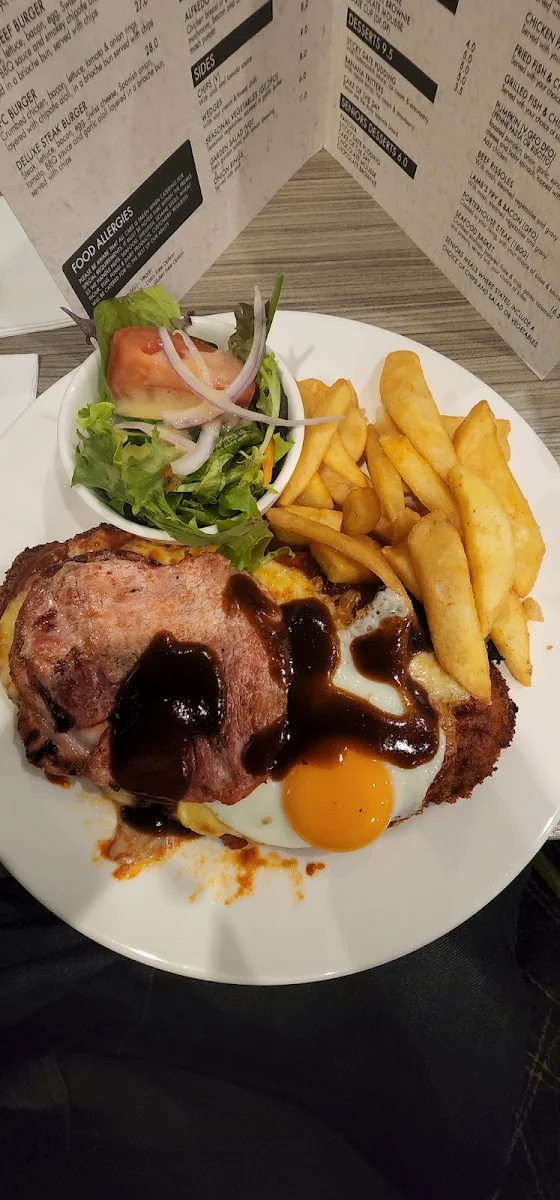Menu, The Lilydale International