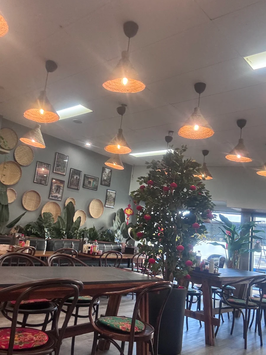 Vibe, PON Restaurant