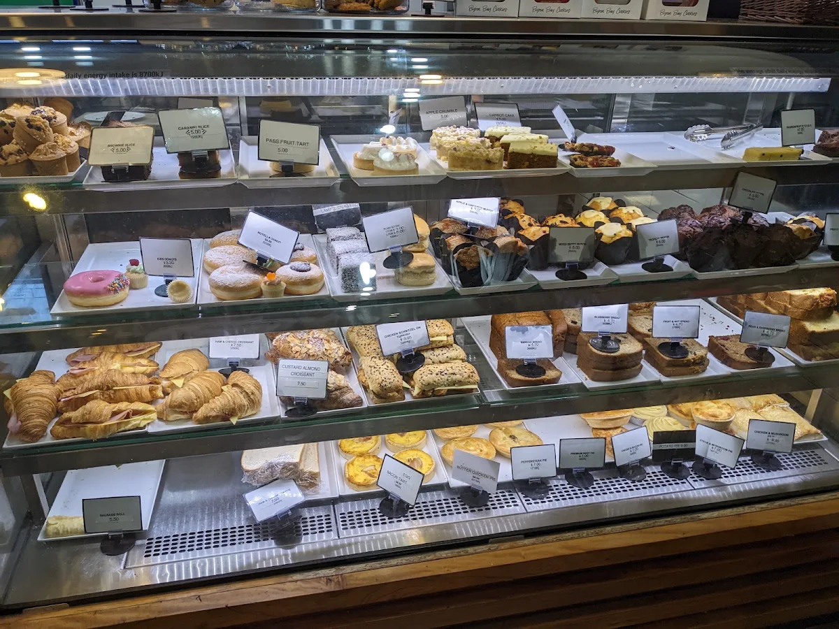 Vibe, Gloria Jean's Hills Super Centre