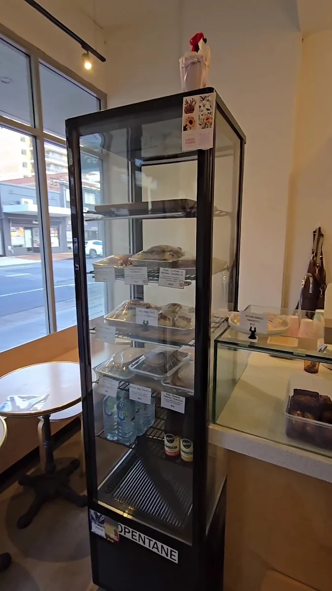 Vibe, Play Coffee - Lidcombe