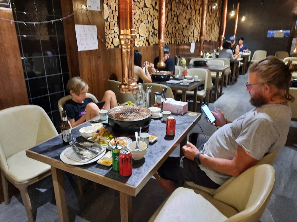 Vibe, 全聚福东北烧烤northeast bbq