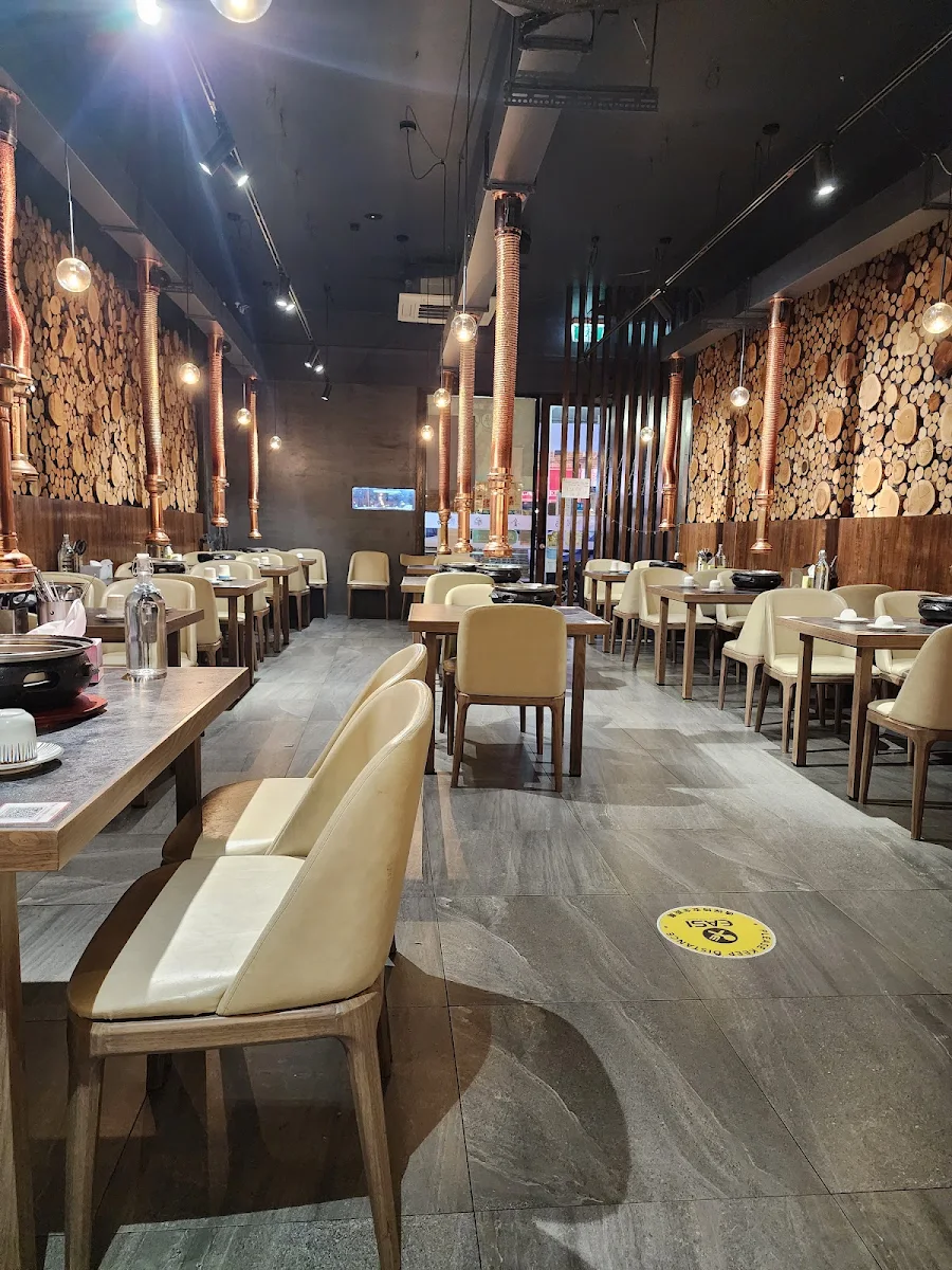 Vibe, 全聚福东北烧烤northeast bbq