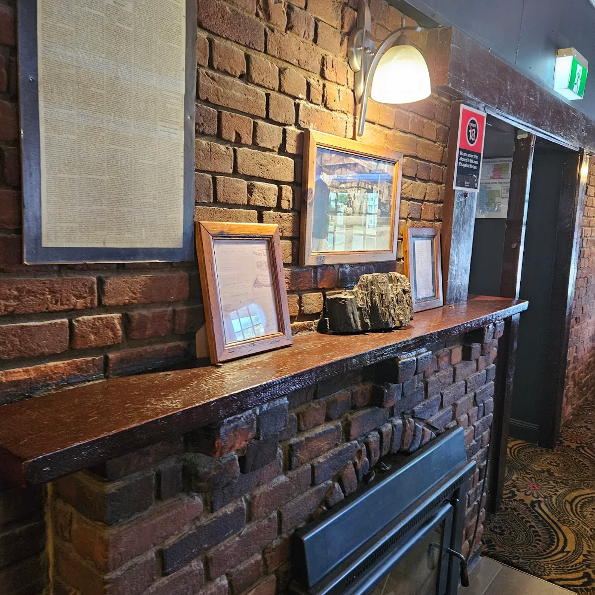 Vibe, Caledonian Hotel