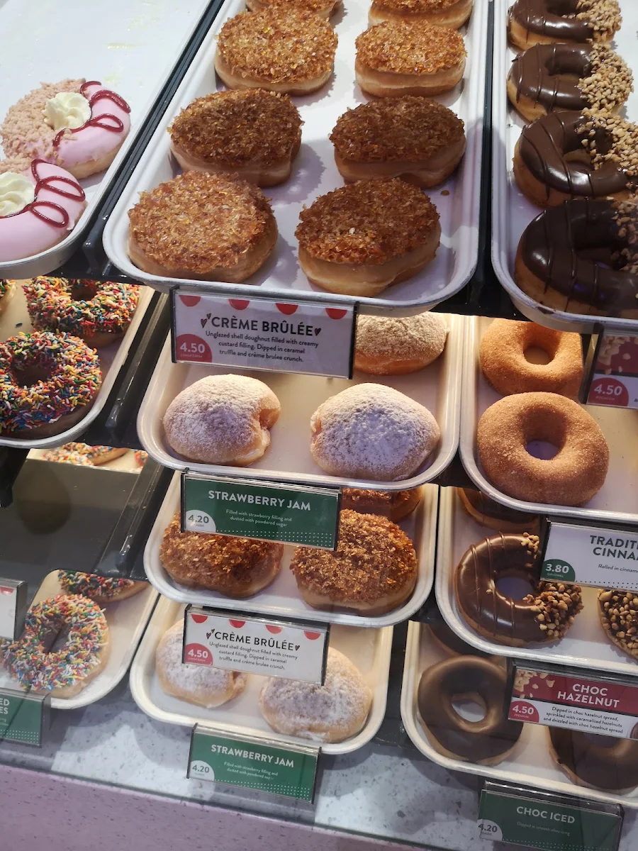 Menu, Krispy Kreme Surfers Paradise
