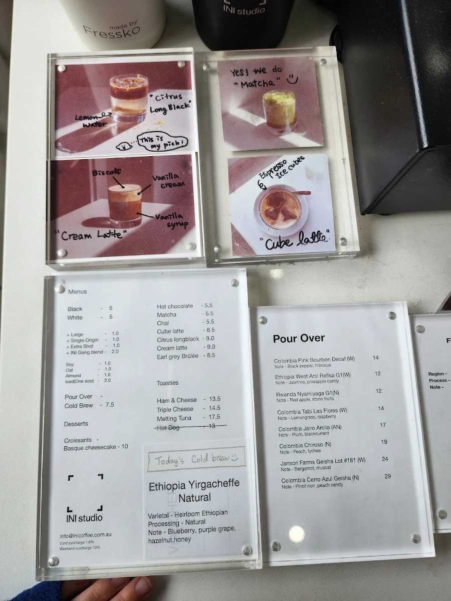 Menu, INI Coffee