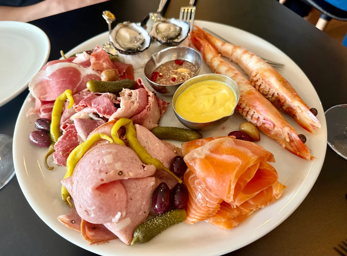 Food & drink, Sauce Bistro