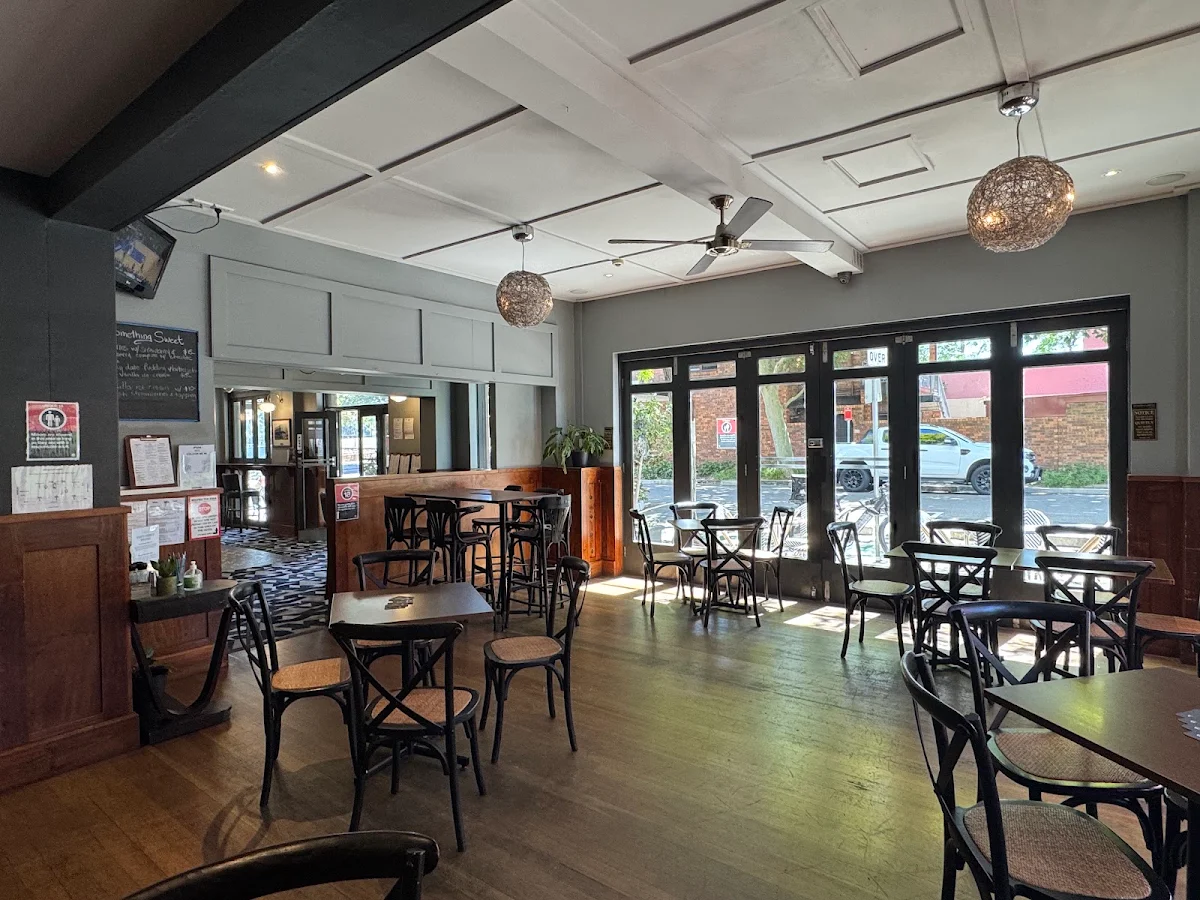Vibe, Parkview Hotel Alexandria