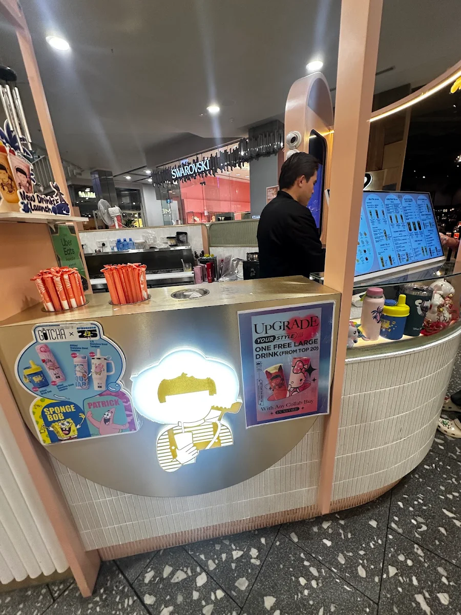 Vibe, Gotcha Fresh Tea Macarthur Square