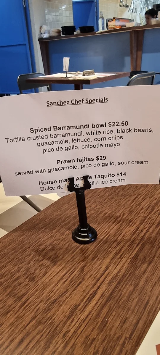 Menu, Sanchez Cantina