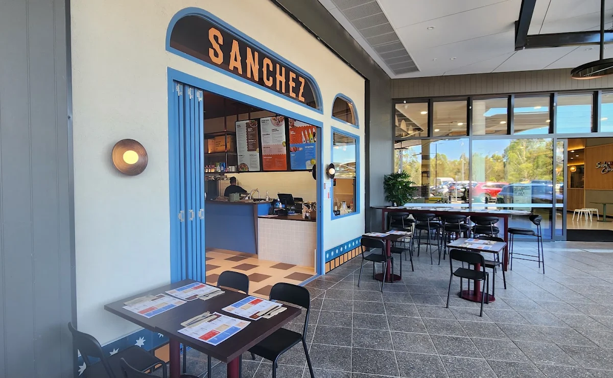 Vibe, Sanchez Cantina