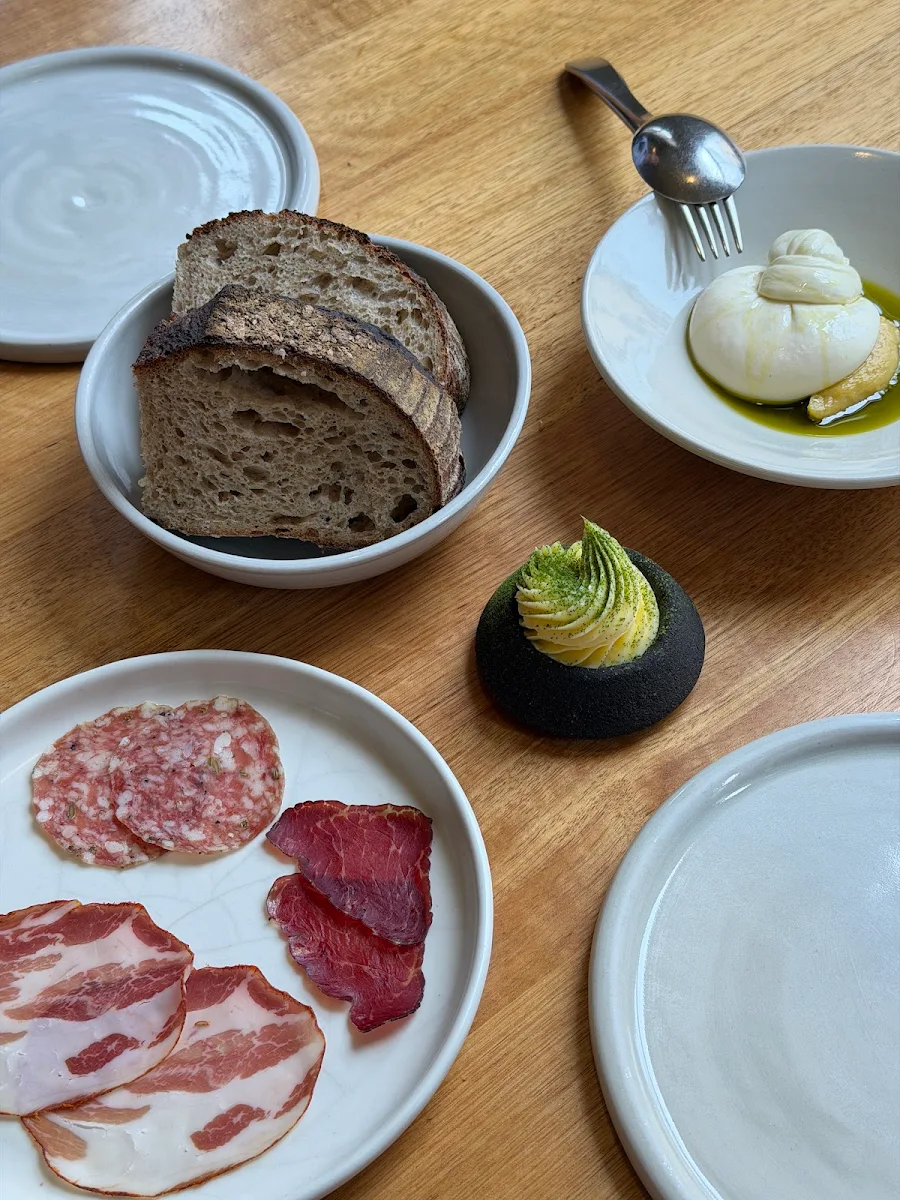 Food & drink photo 4