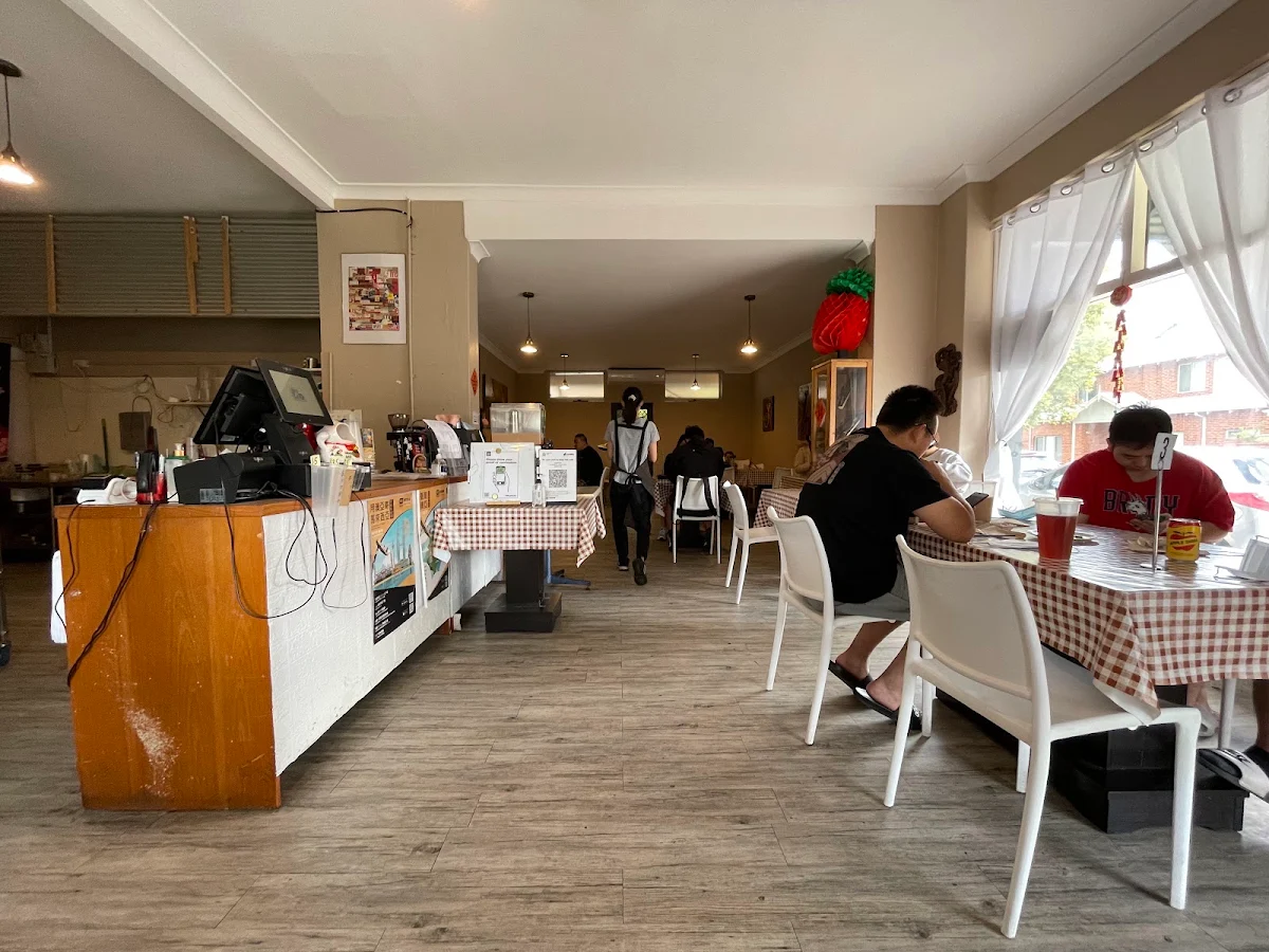 Vibe, Cargill Cafe