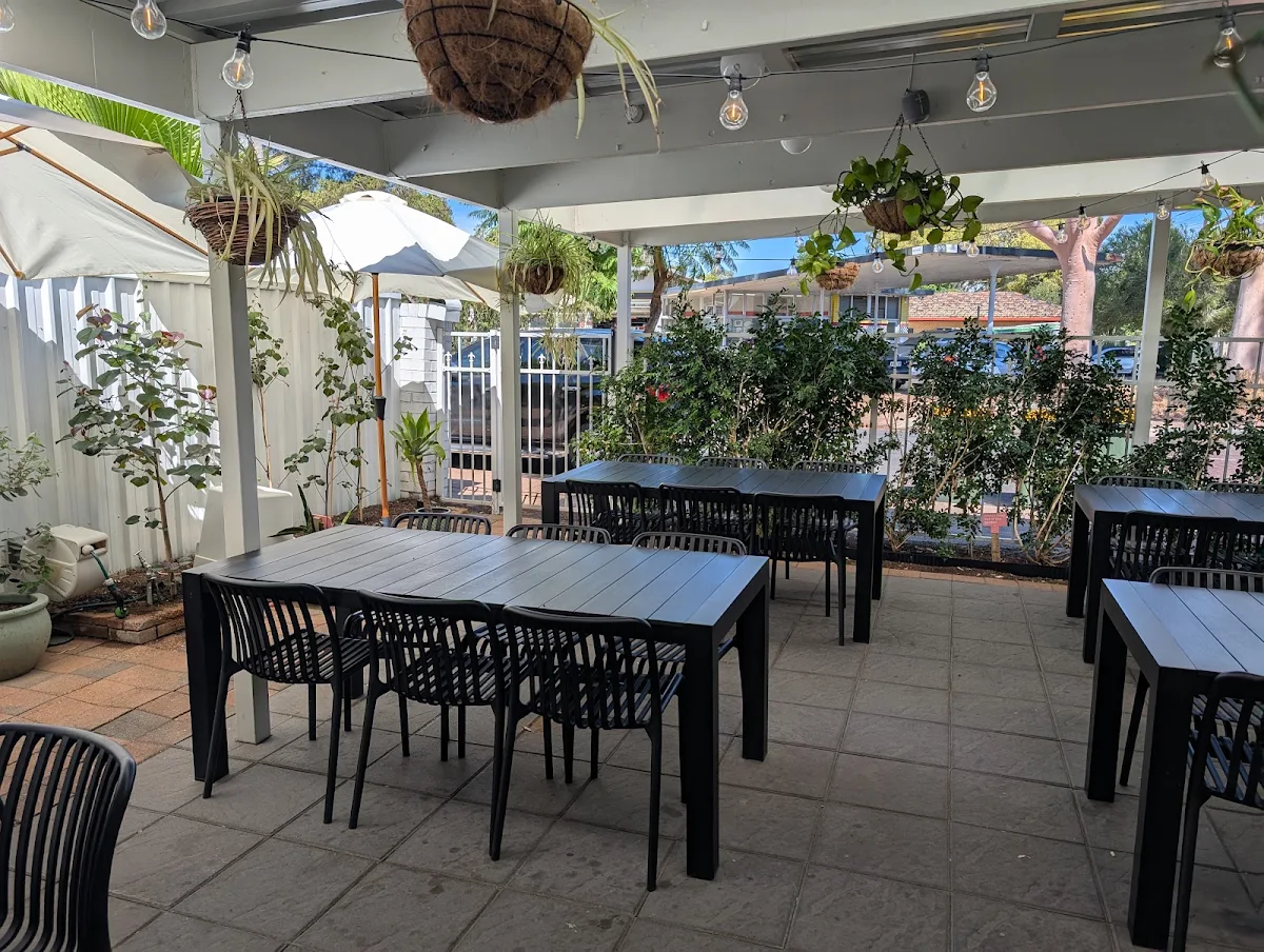 Vibe, Sublime Cafe