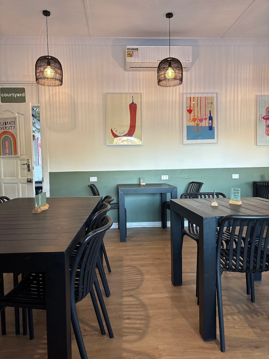 Vibe, Sublime Cafe