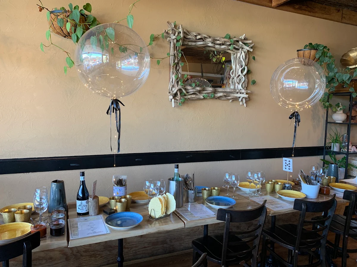 Vibe, The Indian Joint