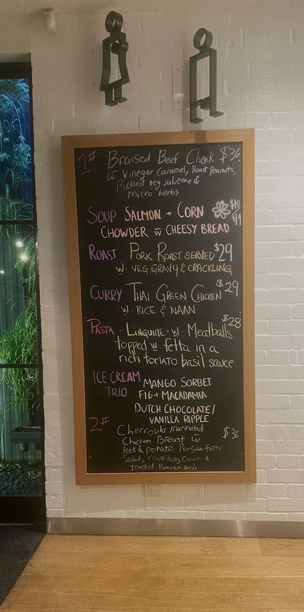 Menu, Warradale Hotel