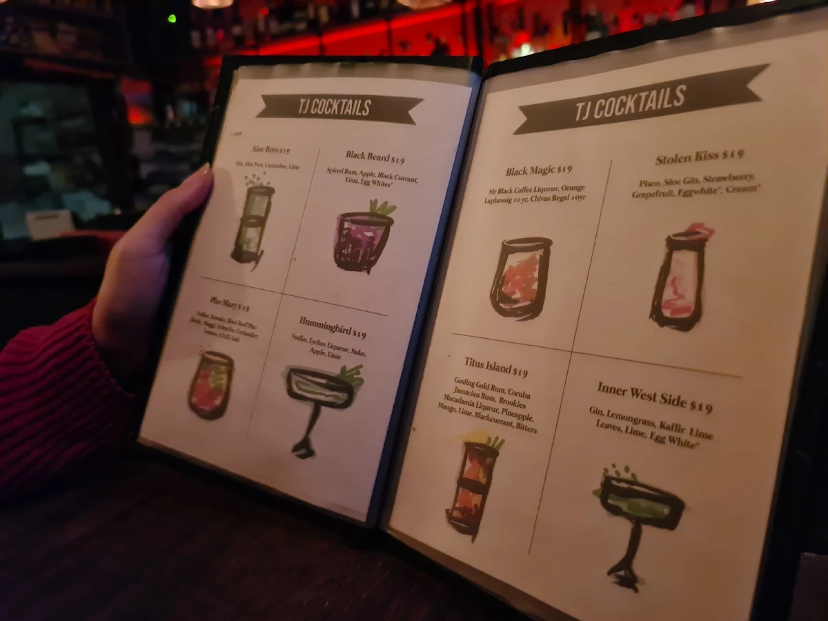 Menu, Titus Jones Marrickville