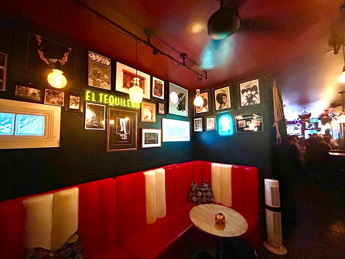 Vibe, Titus Jones Marrickville