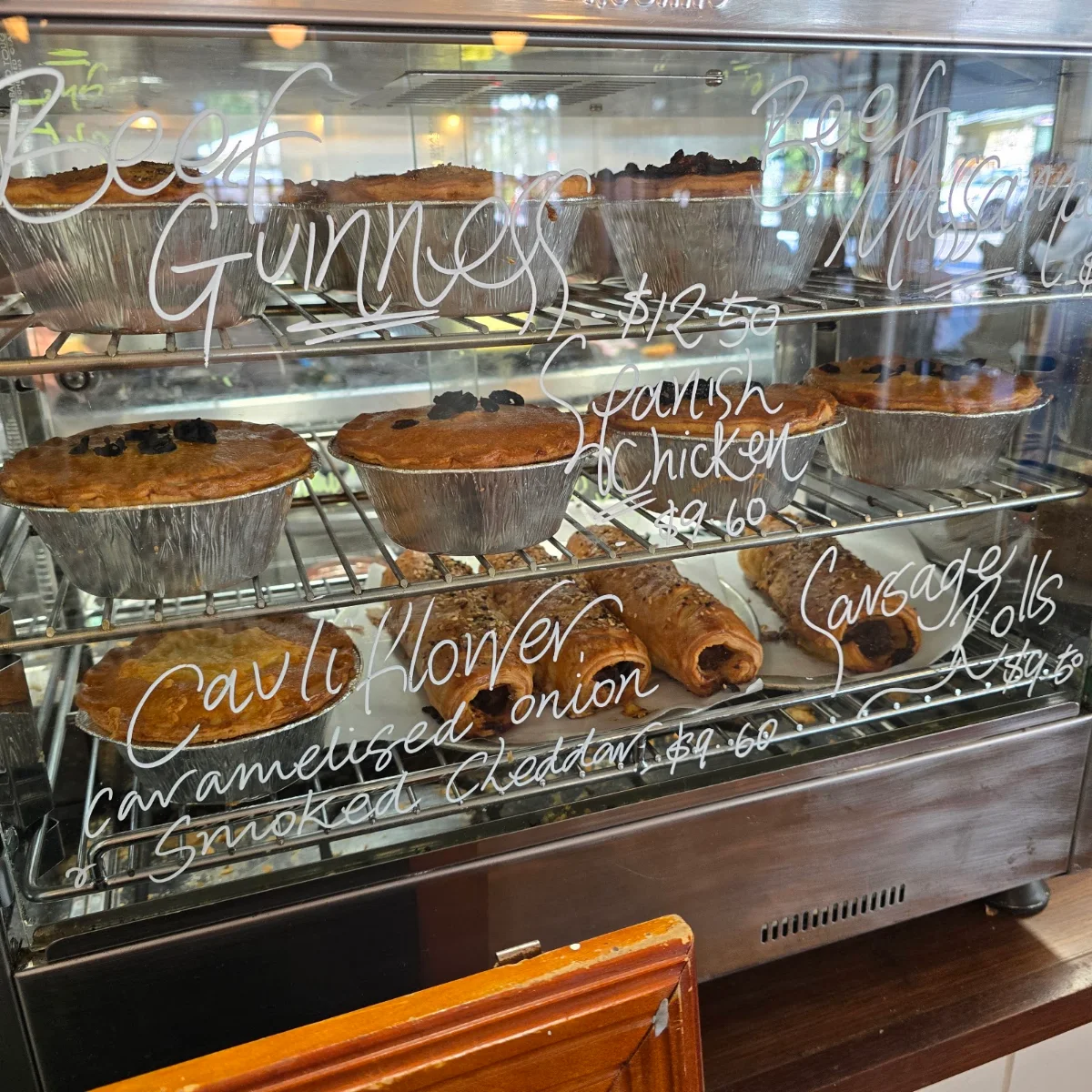 Vibe, Eudlo General Store