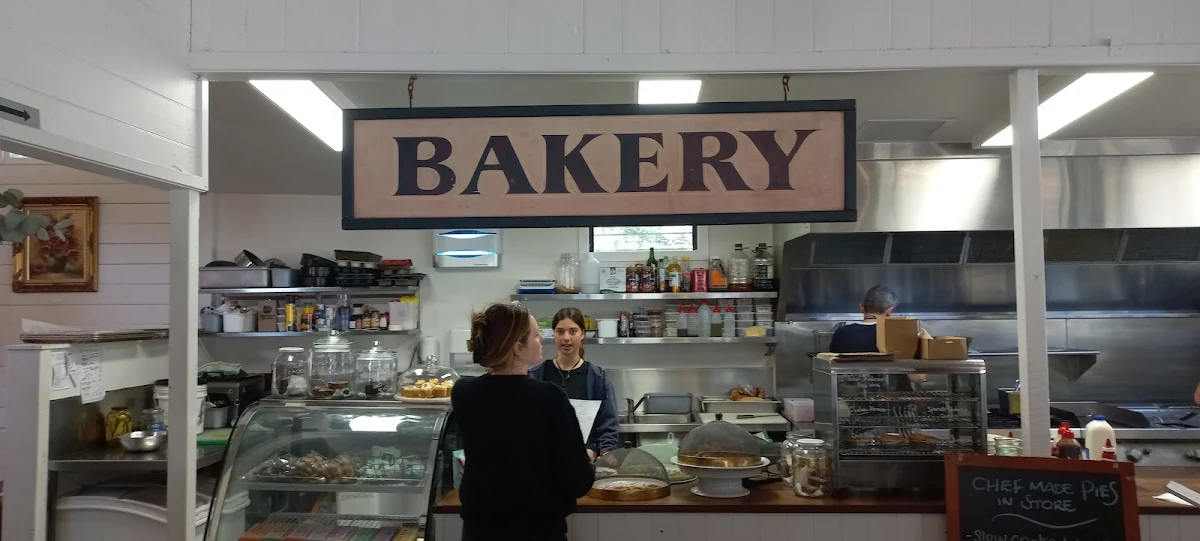 Vibe, Eudlo General Store